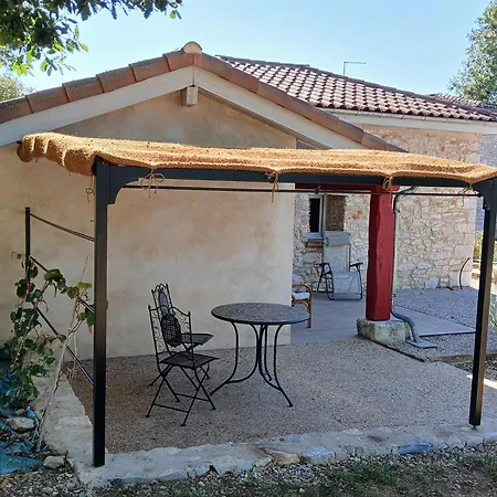 La Metairie Basse Ferienhaus *