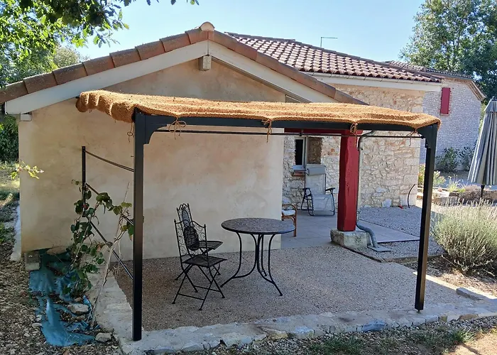 La Metairie Basse Ferienhaus *